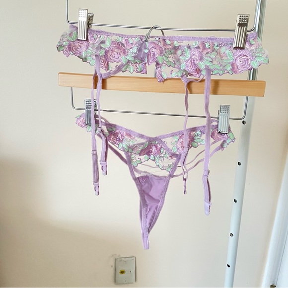 Purple & Green Lace Lingerie Garter Set - Picture 6 of 9